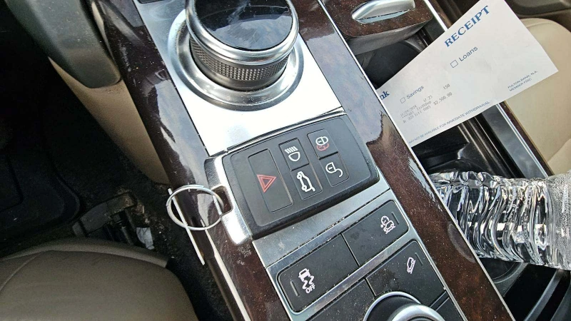 Land Rover Range rover HSE, снимка 14 - Автомобили и джипове - 48397288