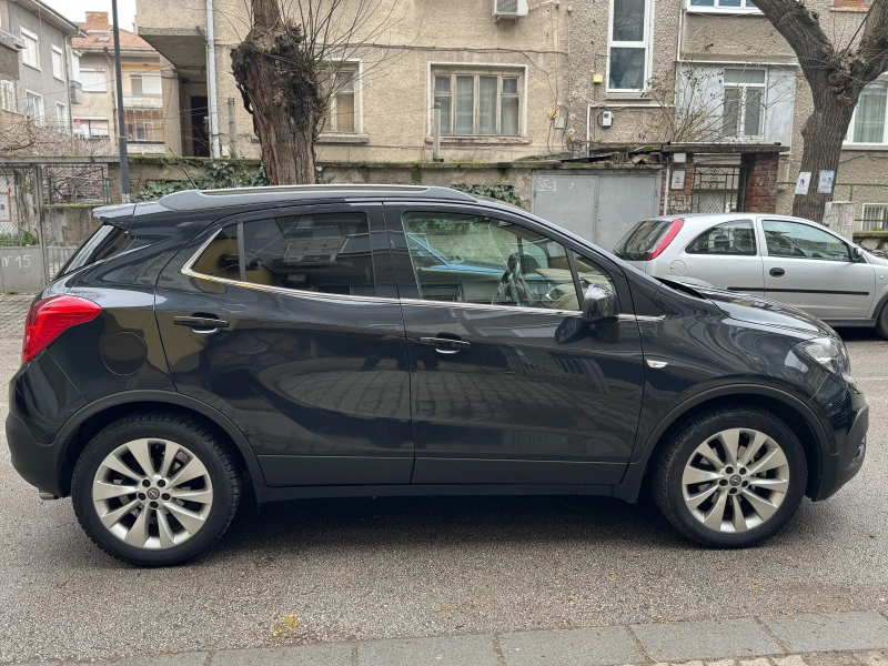 Opel Mokka 1.6 Автоматик с пълно каско COSMO Евро 6, снимка 5 - Автомобили и джипове - 53054307