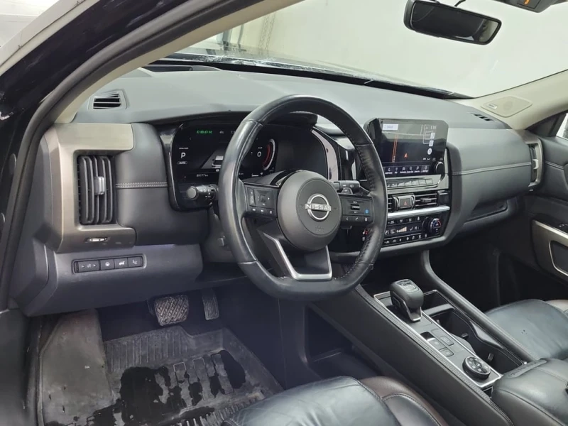 Nissan Pathfinder * Platinum * CARFAX * БЕЗ ПЪРВОНАЧАЛНА ВНОСКА, снимка 10 - Автомобили и джипове - 53188142