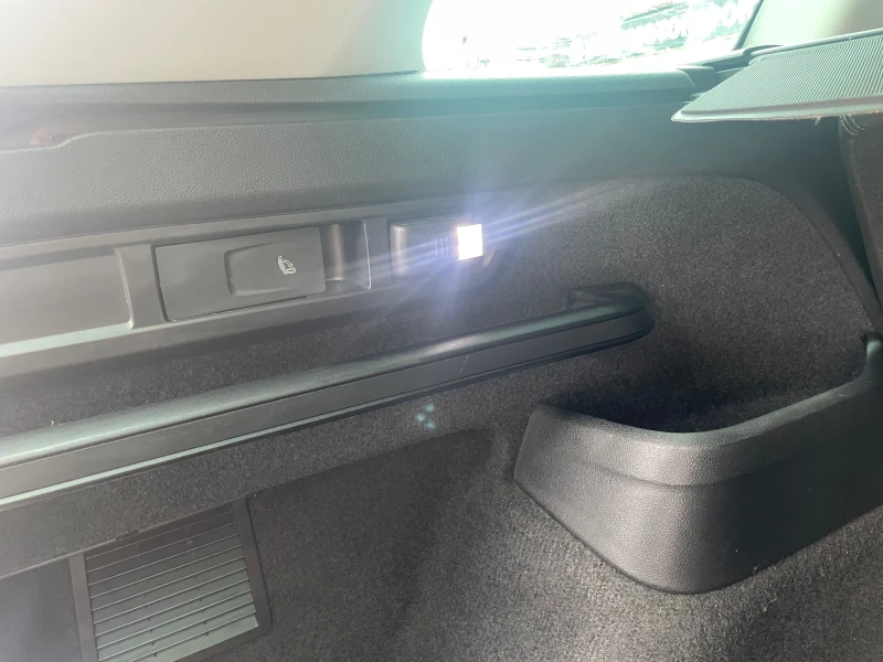 Skoda Kodiaq SCOUT 4X4 190hp, снимка 15 - Автомобили и джипове - 53190414