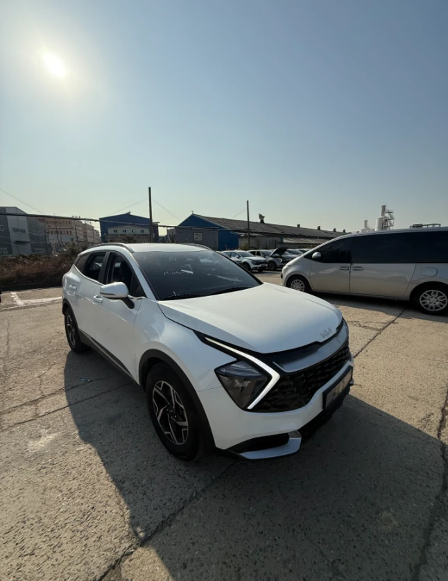 Kia Sportage 2.0 CRDI - ОЧАКВАН ВНОС, снимка 2 - Автомобили и джипове - 54125874