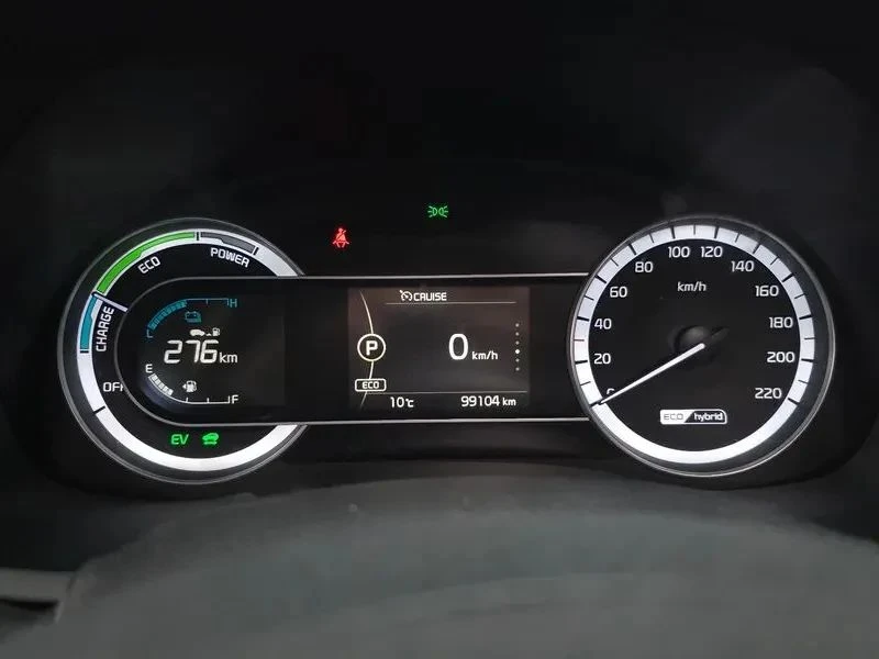 Kia Niro, снимка 8 - Автомобили и джипове - 56688437