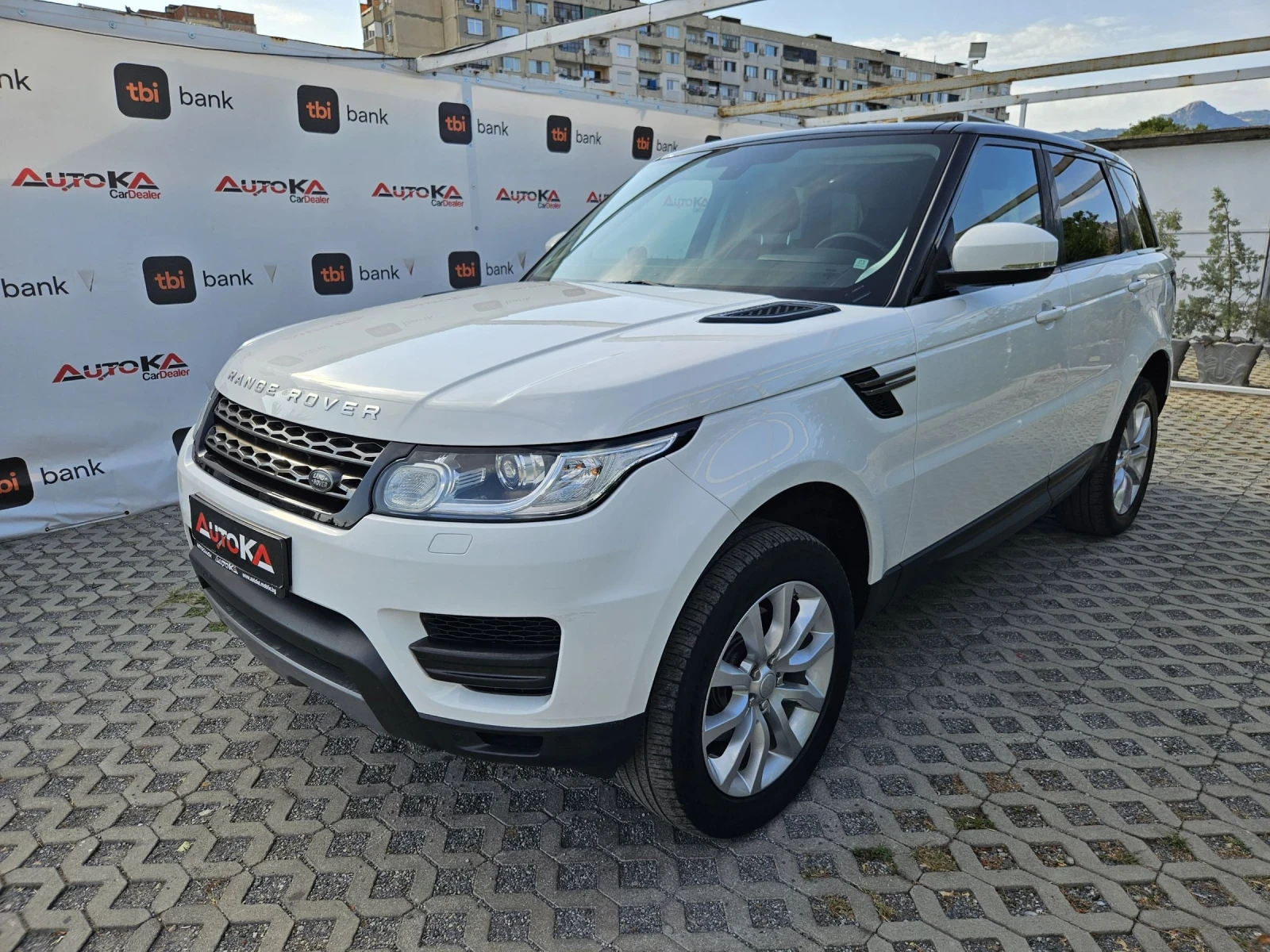 Land Rover Range Rover Sport 3.0TD-249кс= DYNAMIC= ПАНОРАМА= 4х4 - изображение 6