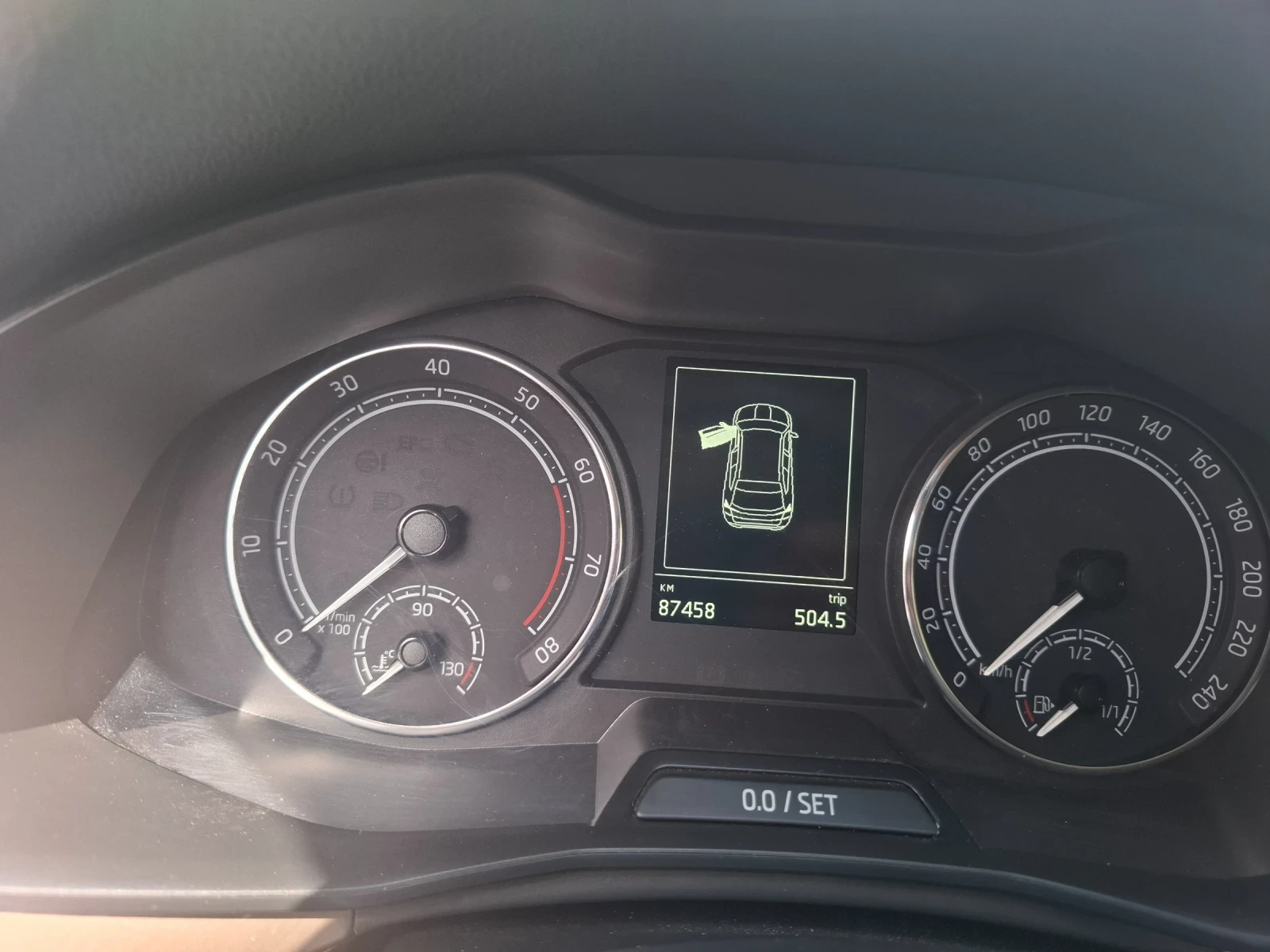 Skoda Kamiq 1, 5 tsi - изображение 3