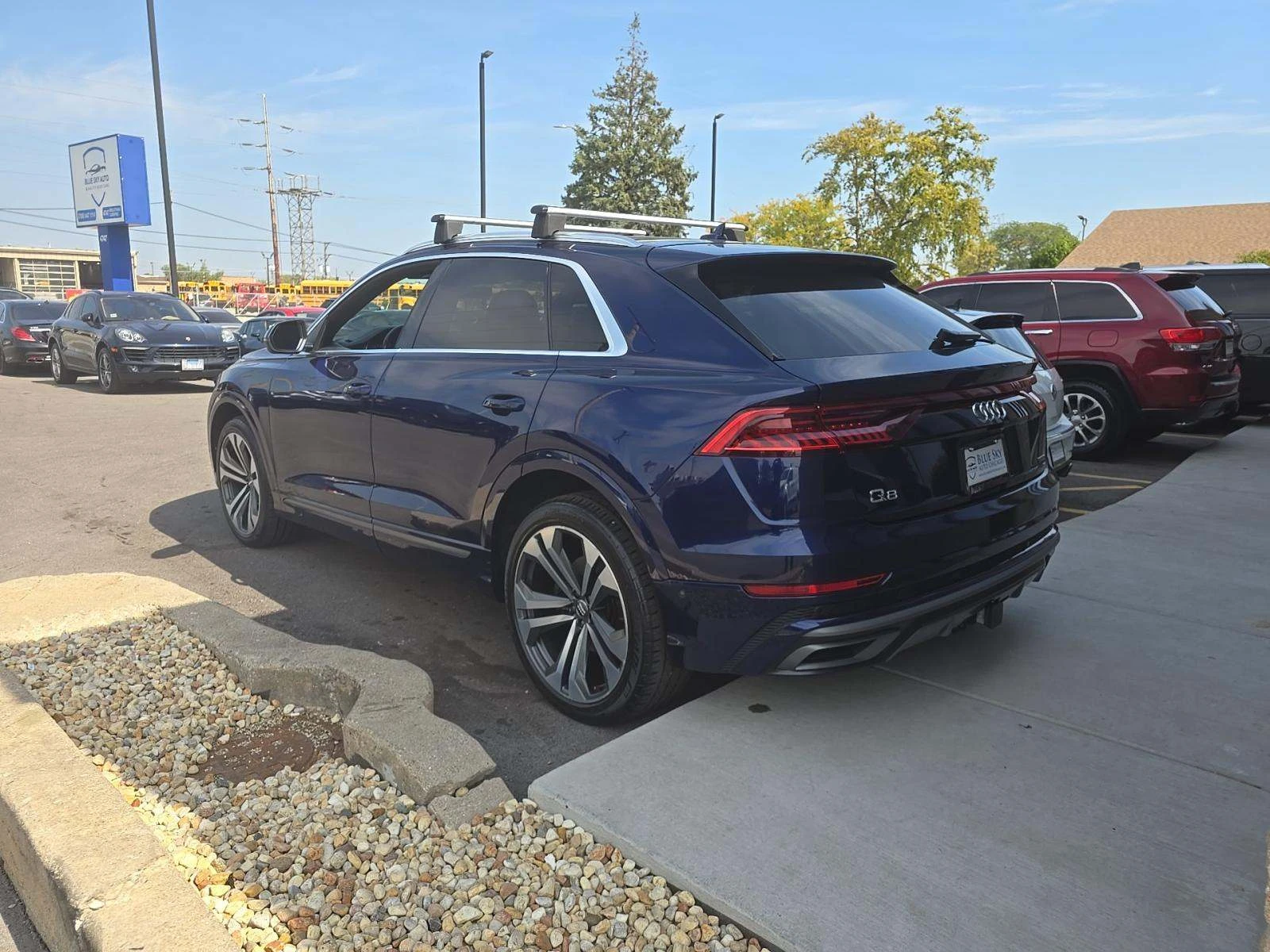 Audi Q8 Premium Plus ОБДУХВАНЕ/ПОДГРЕВИ/B&O 3D/ 360*  - изображение 3