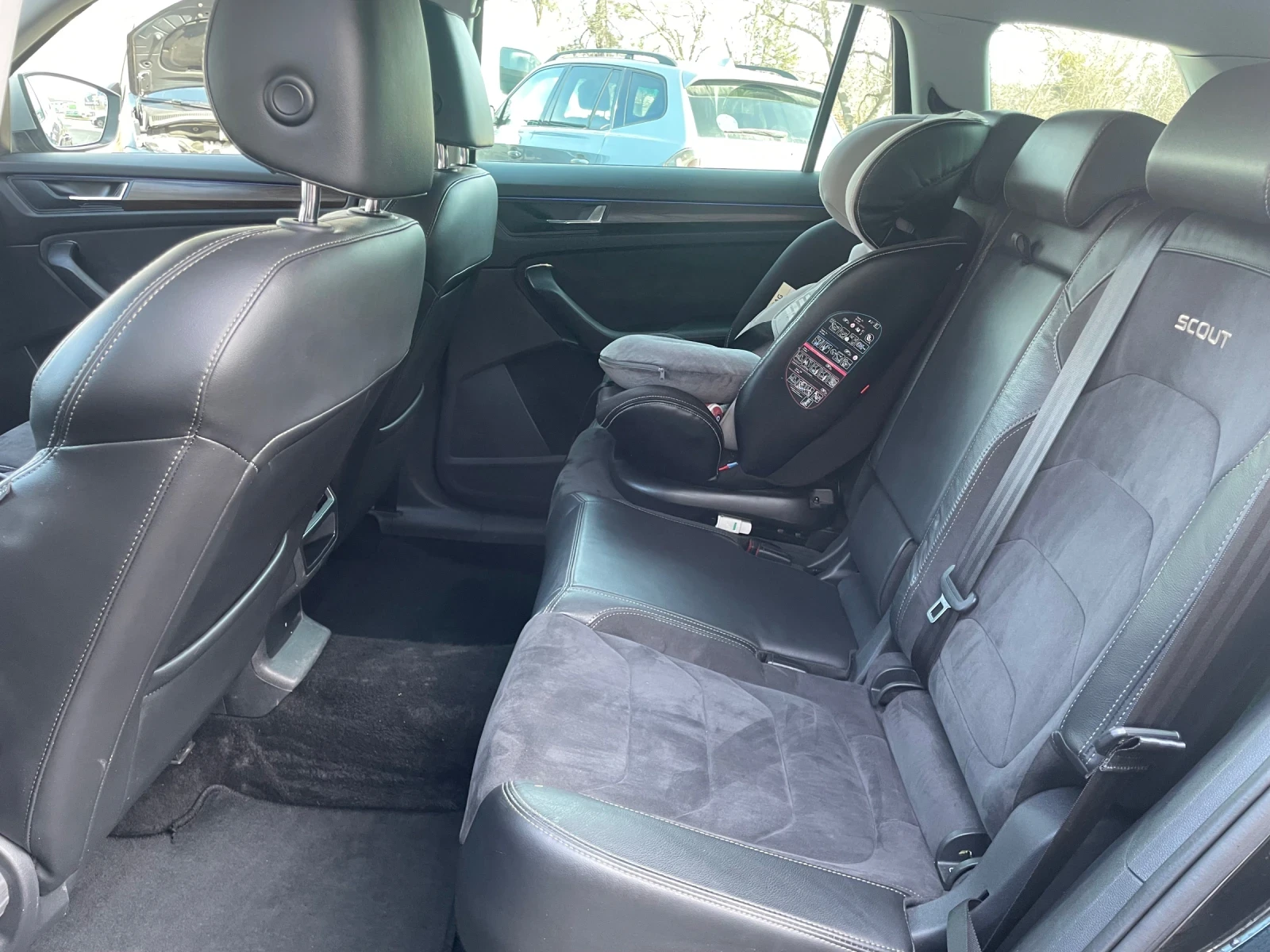 Skoda Kodiaq SCOUT 4X4 190hp | Mobile.bg � ����������� 13