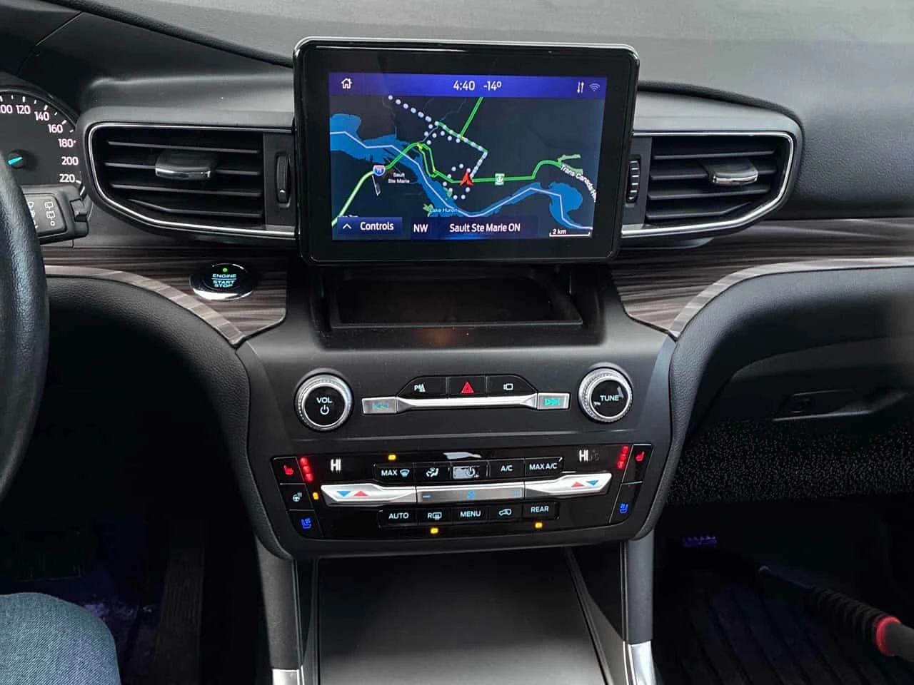 Ford Explorer Limited * 4WD * 360  * ACC* CARFAX | Mobile.bg � ����������� 9