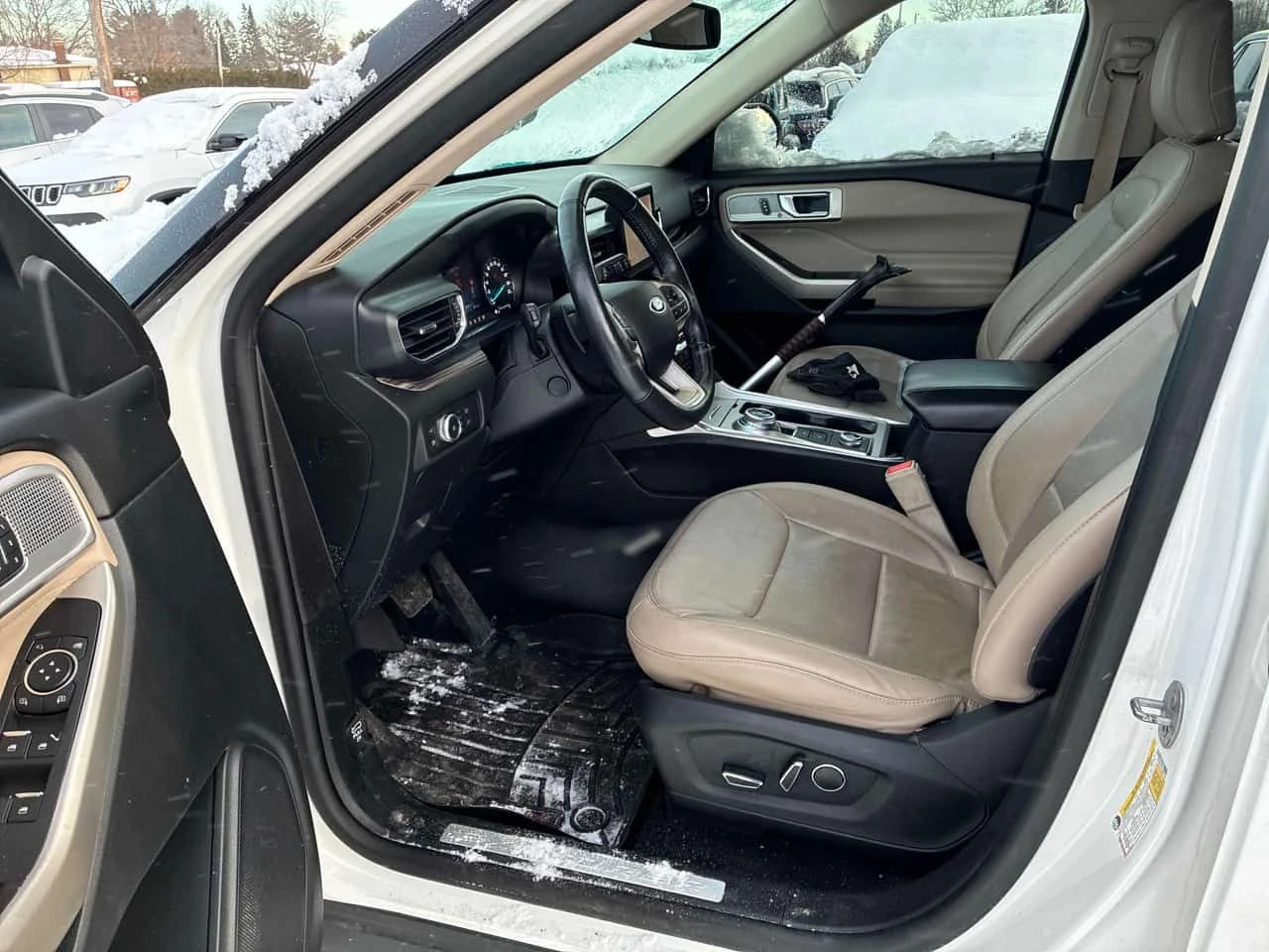 Ford Explorer Limited * 4WD * 360  * ACC* CARFAX | Mobile.bg � ����������� 5