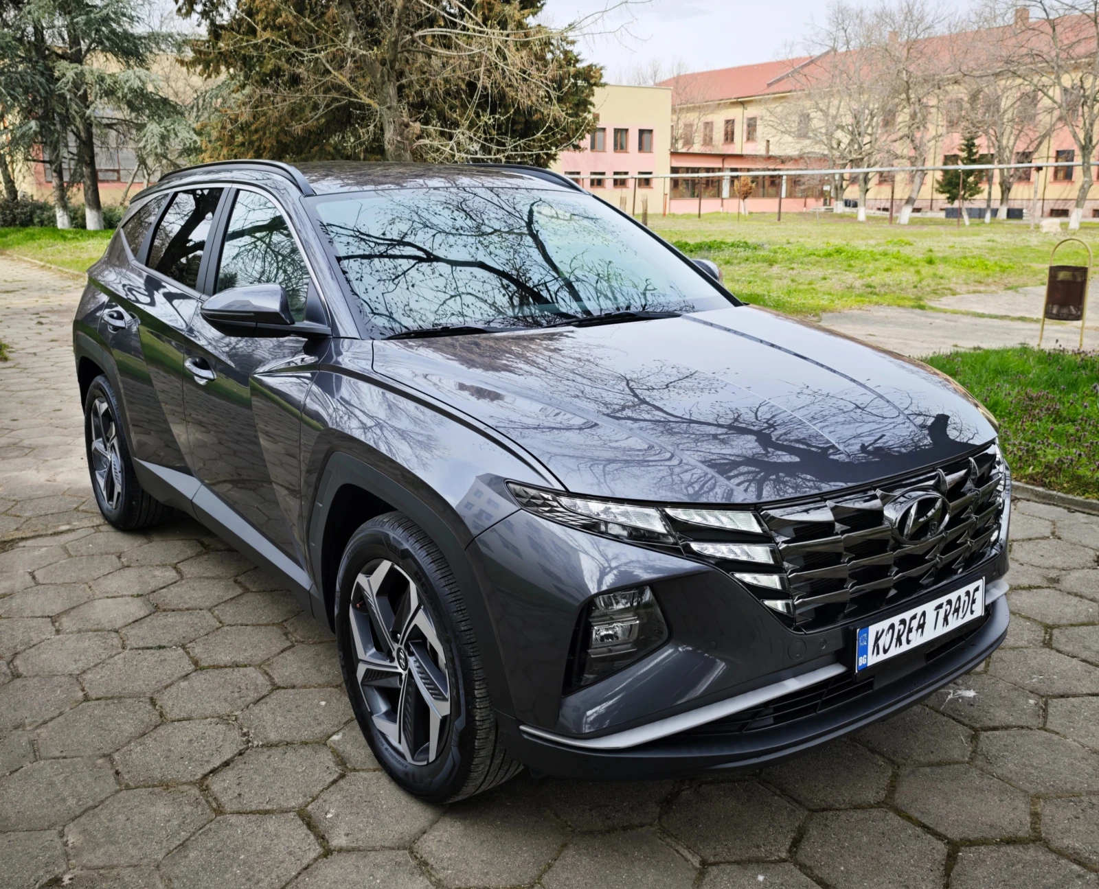 Hyundai Tucson 2.0 CRDI, снимка 2 - Автомобили и джипове - 53915619