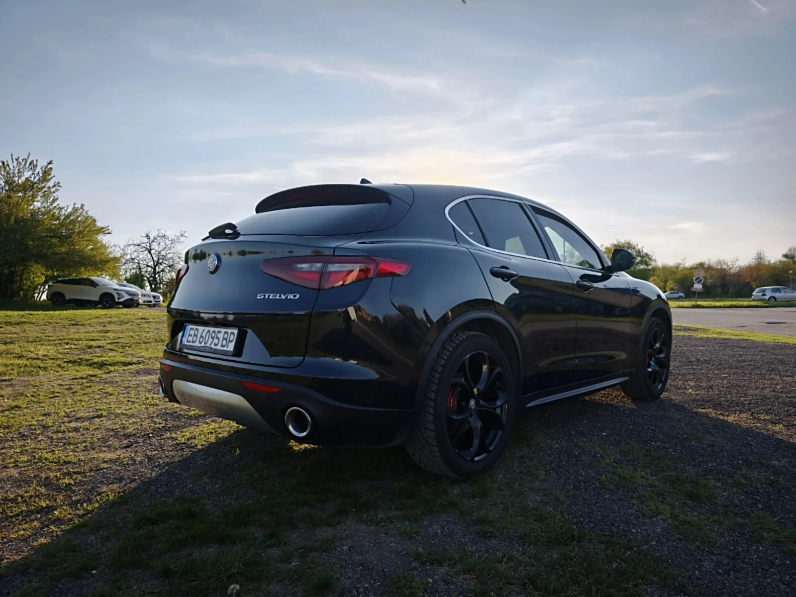 Alfa Romeo Stelvio Q4, снимка 4 - Автомобили и джипове - 54266109