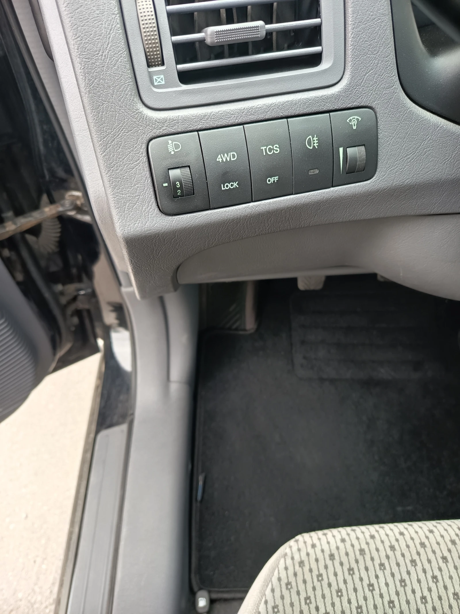 Hyundai Tucson 2.0/141/4х4FASE LIFT, снимка 7 - Автомобили и джипове - 54477261