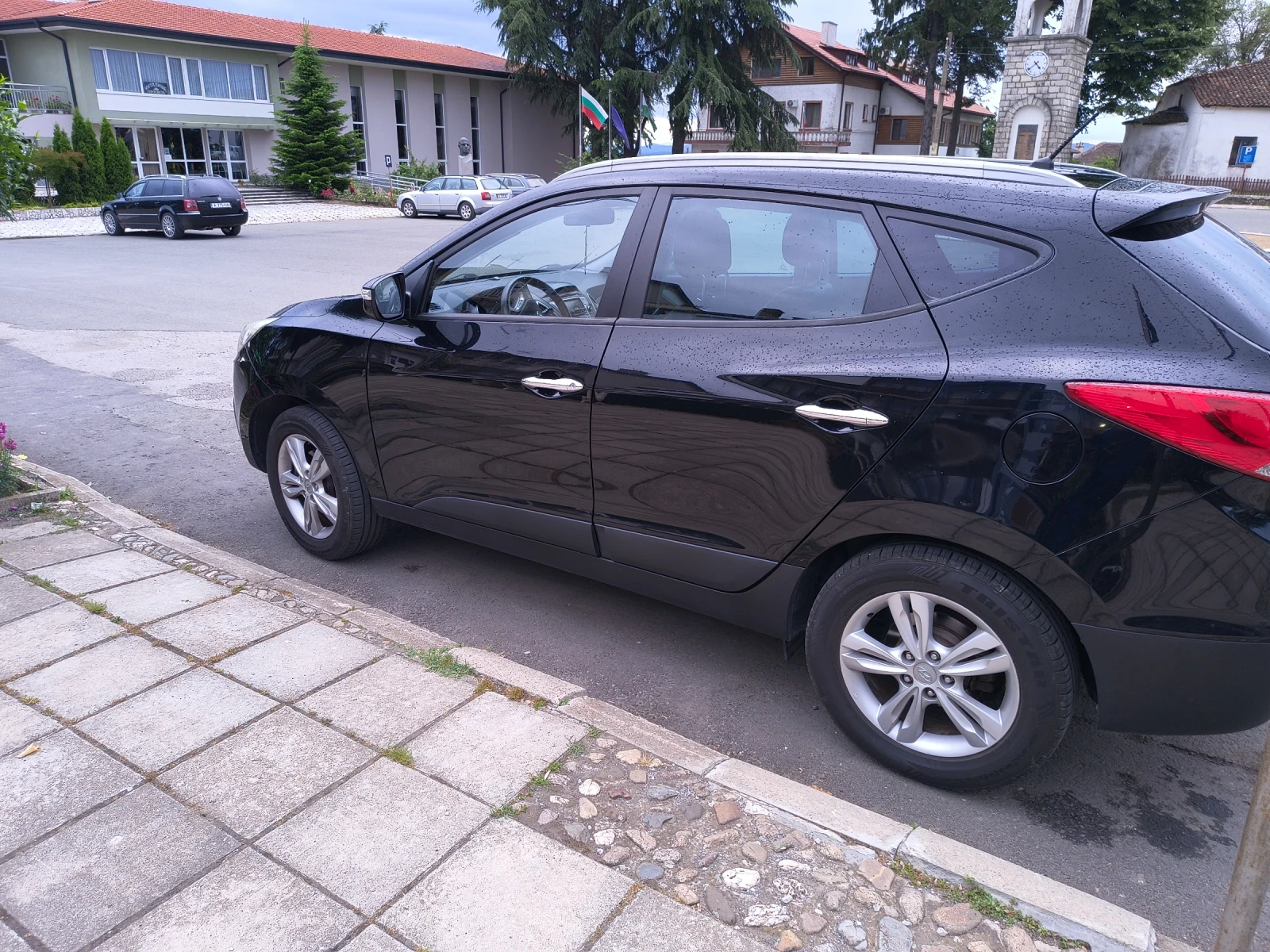 Hyundai IX35 2.0 163к.с 4х4, снимка 9 - Автомобили и джипове - 54902436