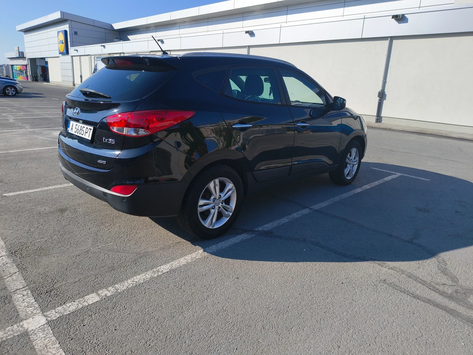 Hyundai IX35 2.0 163к.с 4х4, снимка 5 - Автомобили и джипове - 55366730