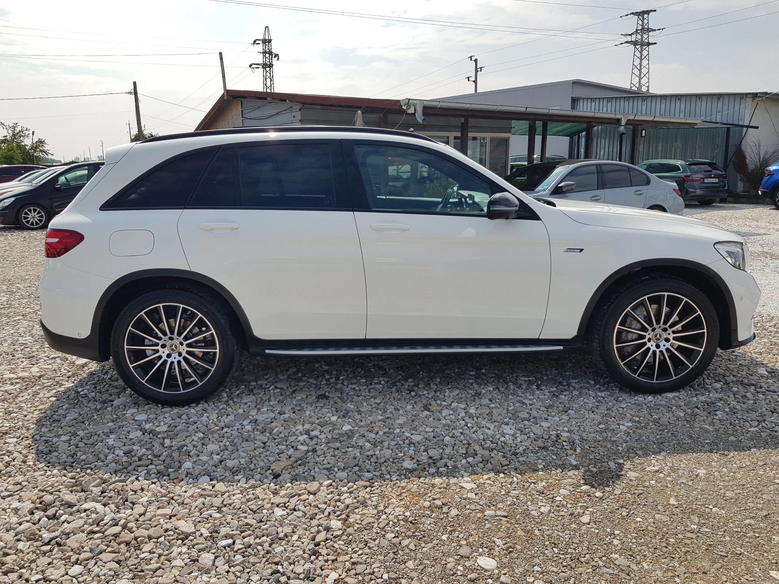 Mercedes-Benz GLC 250 D 4matic AMG EDITION/ПАНОРАМА/ДИСТРОНИК/360 КАМЕРИ, снимка 4 - Автомобили и джипове - 55143085