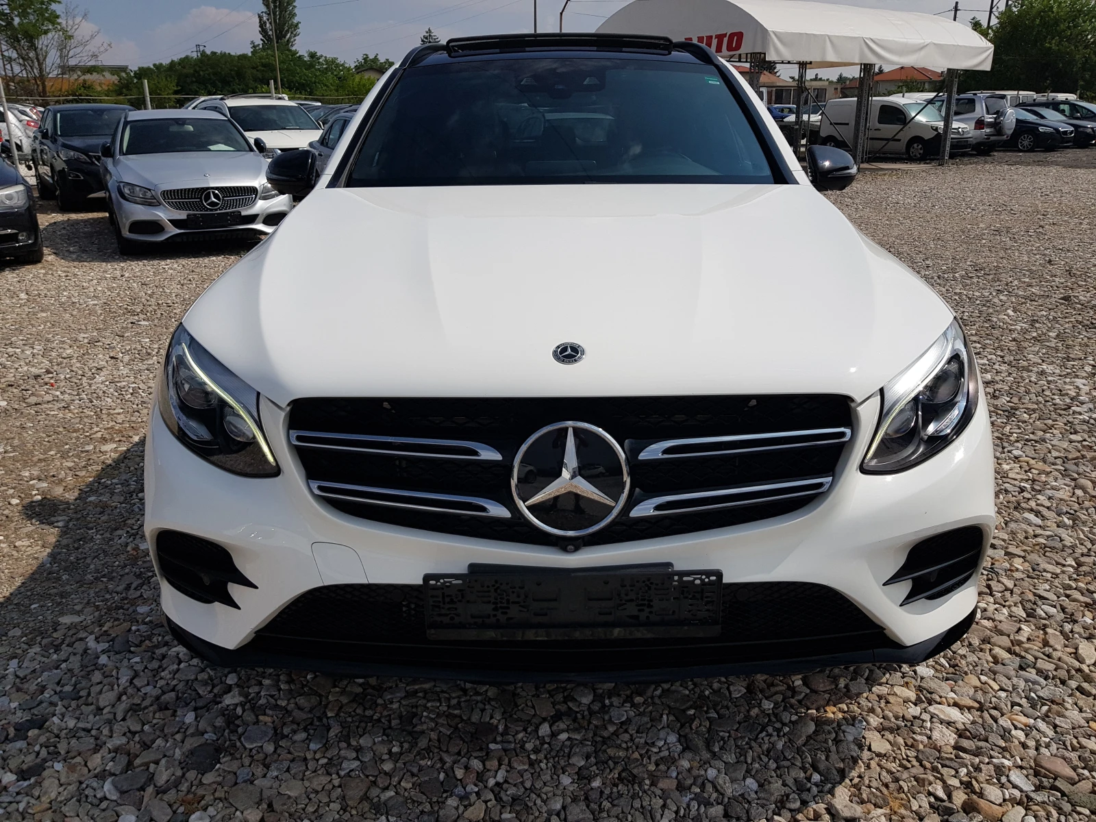 Mercedes-Benz GLC 250 D 4matic AMG EDITION/ПАНОРАМА/ДИСТРОНИК/360 КАМЕРИ, снимка 2 - Автомобили и джипове - 55143085