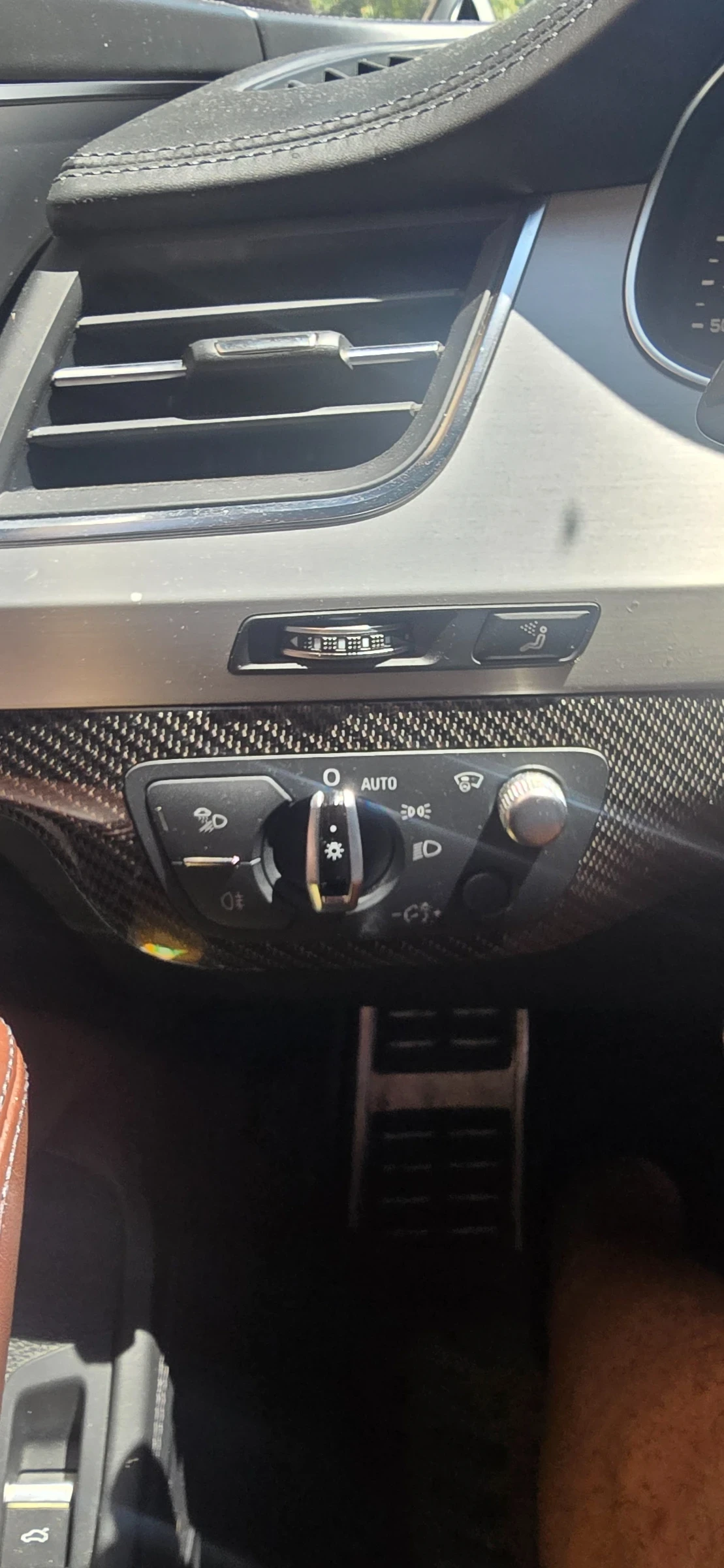 Audi SQ7, снимка 16 - Автомобили и джипове - 55459355