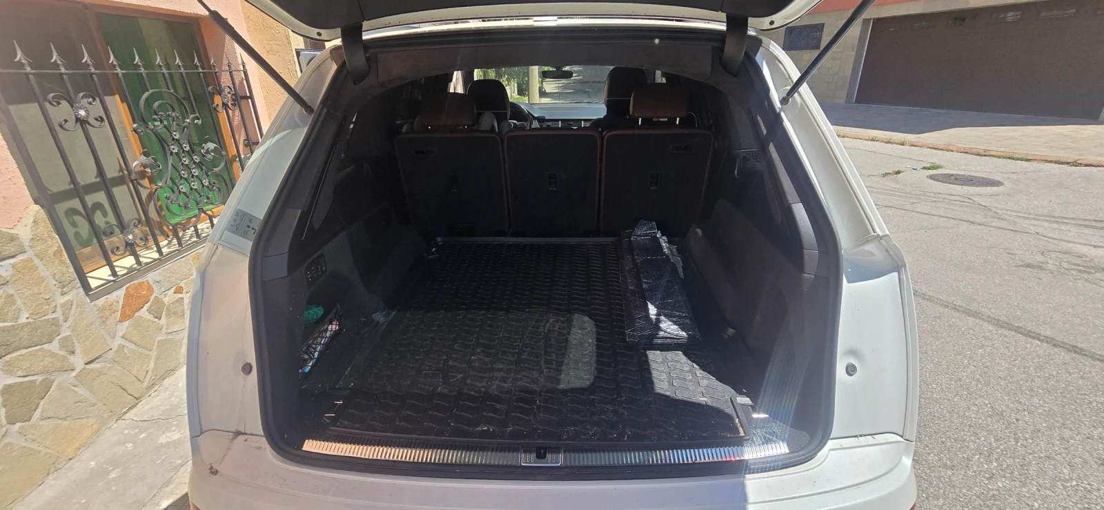 Audi SQ7, снимка 7 - Автомобили и джипове - 55459355