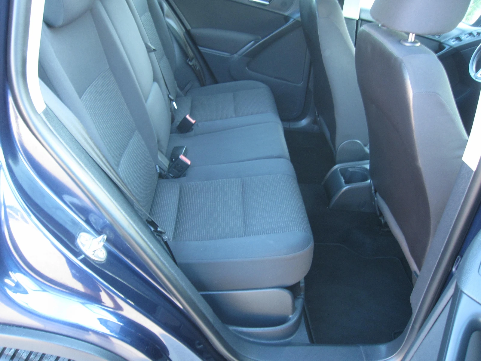 VW Tiguan 2, 0-TDI, снимка 13 - Автомобили и джипове - 55467075