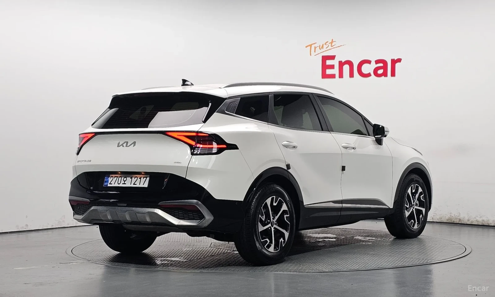Kia Sportage HYBRID* TOP CENA* UNIKAT* PROVERKA NA MQSTO* , снимка 2 - Автомобили и джипове - 55654129
