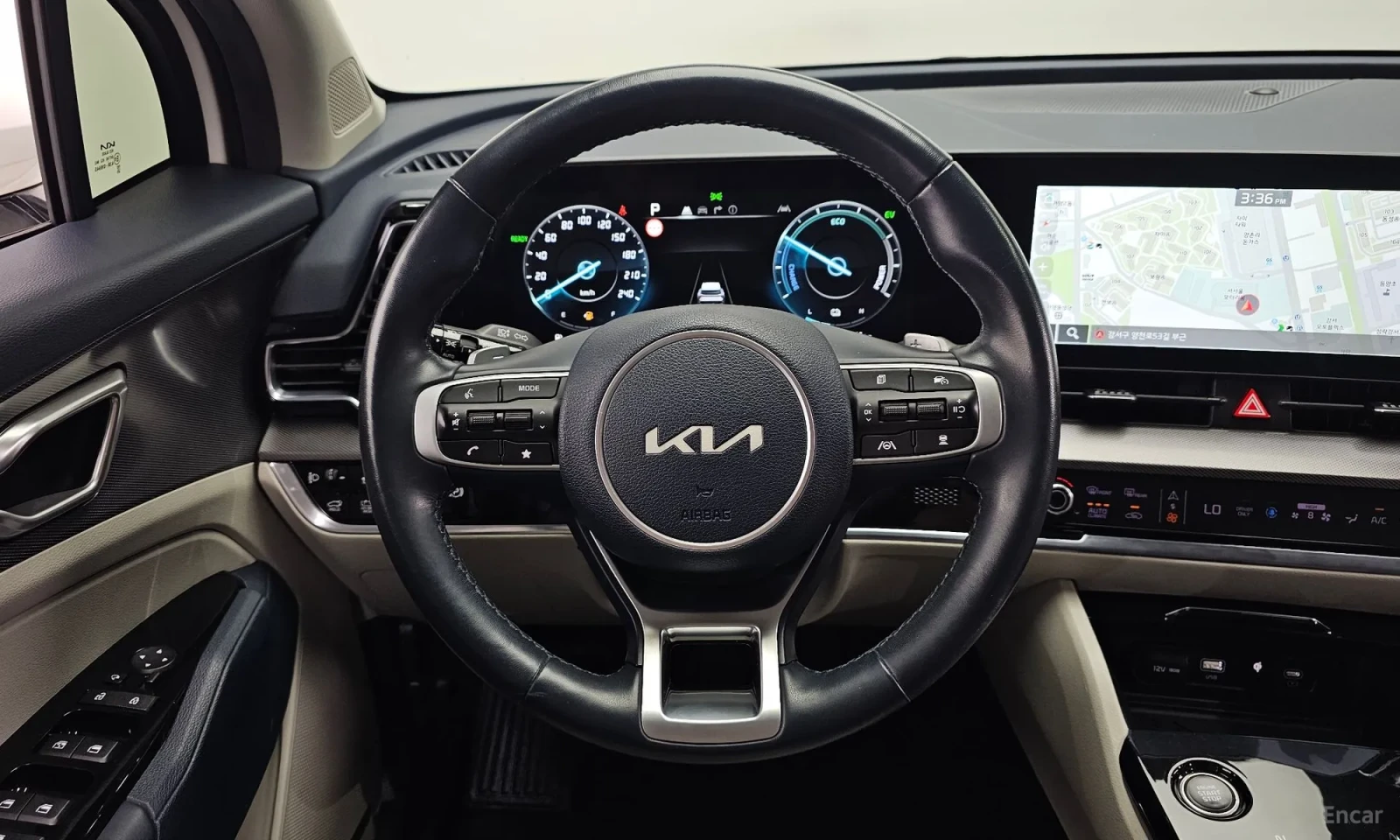 Kia Sportage HYBRID* TOP CENA* UNIKAT* PROVERKA NA MQSTO* , снимка 13 - Автомобили и джипове - 55654129