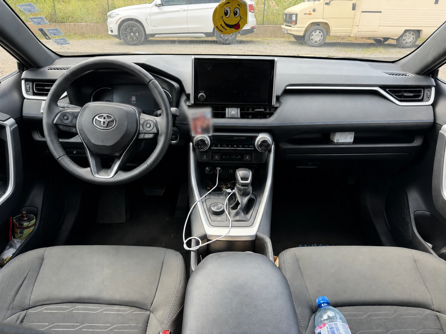 Toyota Rav4 SE 2.5 Hybrid / Малко км / Подгрев/ Дистроник, снимка 7 - Автомобили и джипове - 55724120