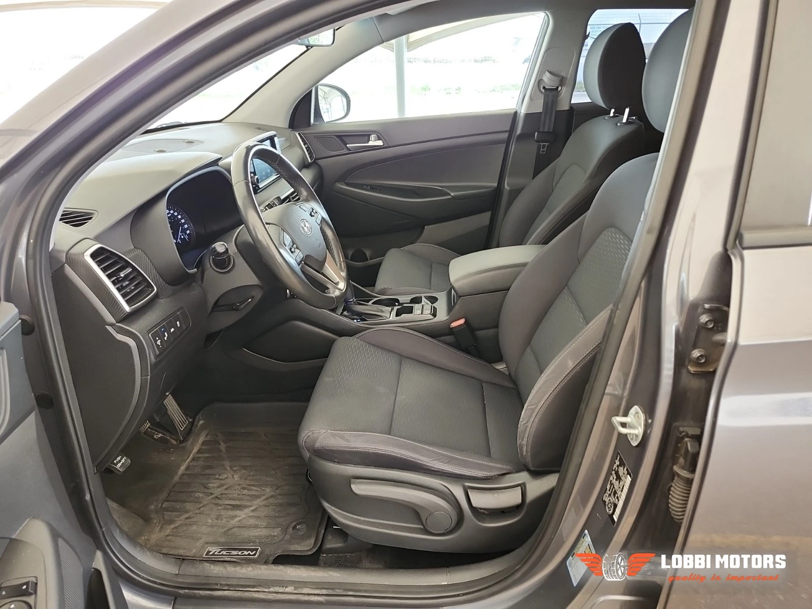 Hyundai Tucson, снимка 5 - Автомобили и джипове - 56296966