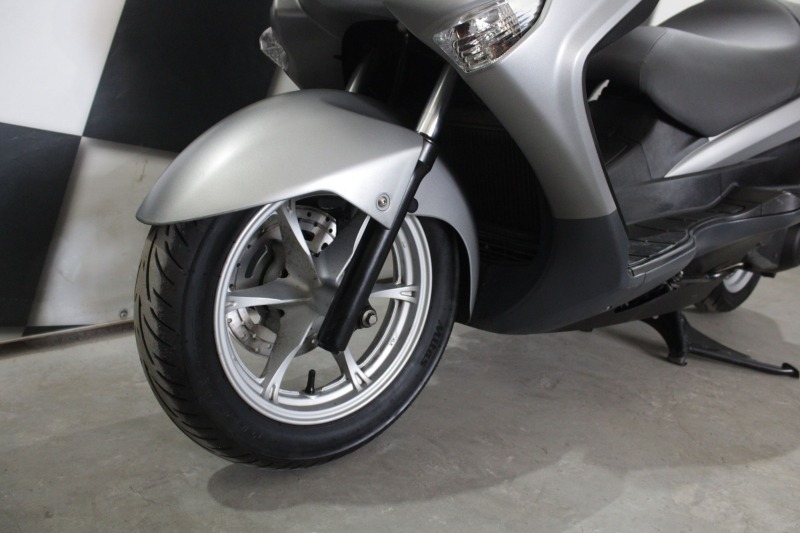 Suzuki Burgman 200i 2014г., снимка 10 - Мотоциклети и мототехника - 45934970