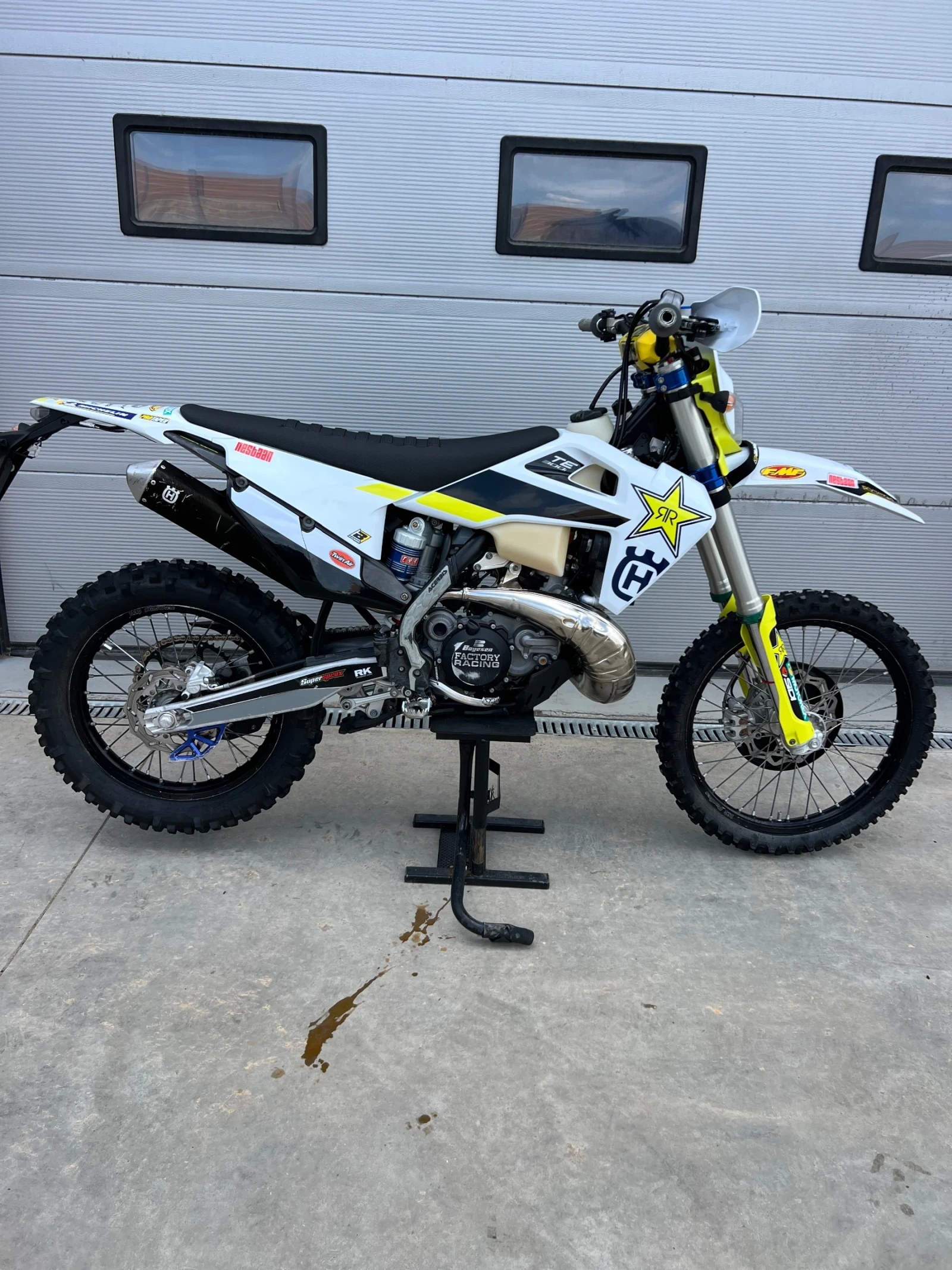 Husqvarna TE 300 TPI ROCSTAR - изображение 7