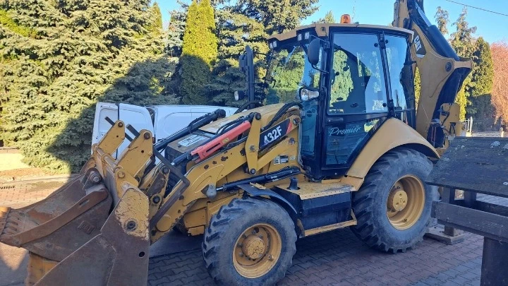 Багер Caterpillar 432F3, снимка 3 - Индустриална техника - 53164408