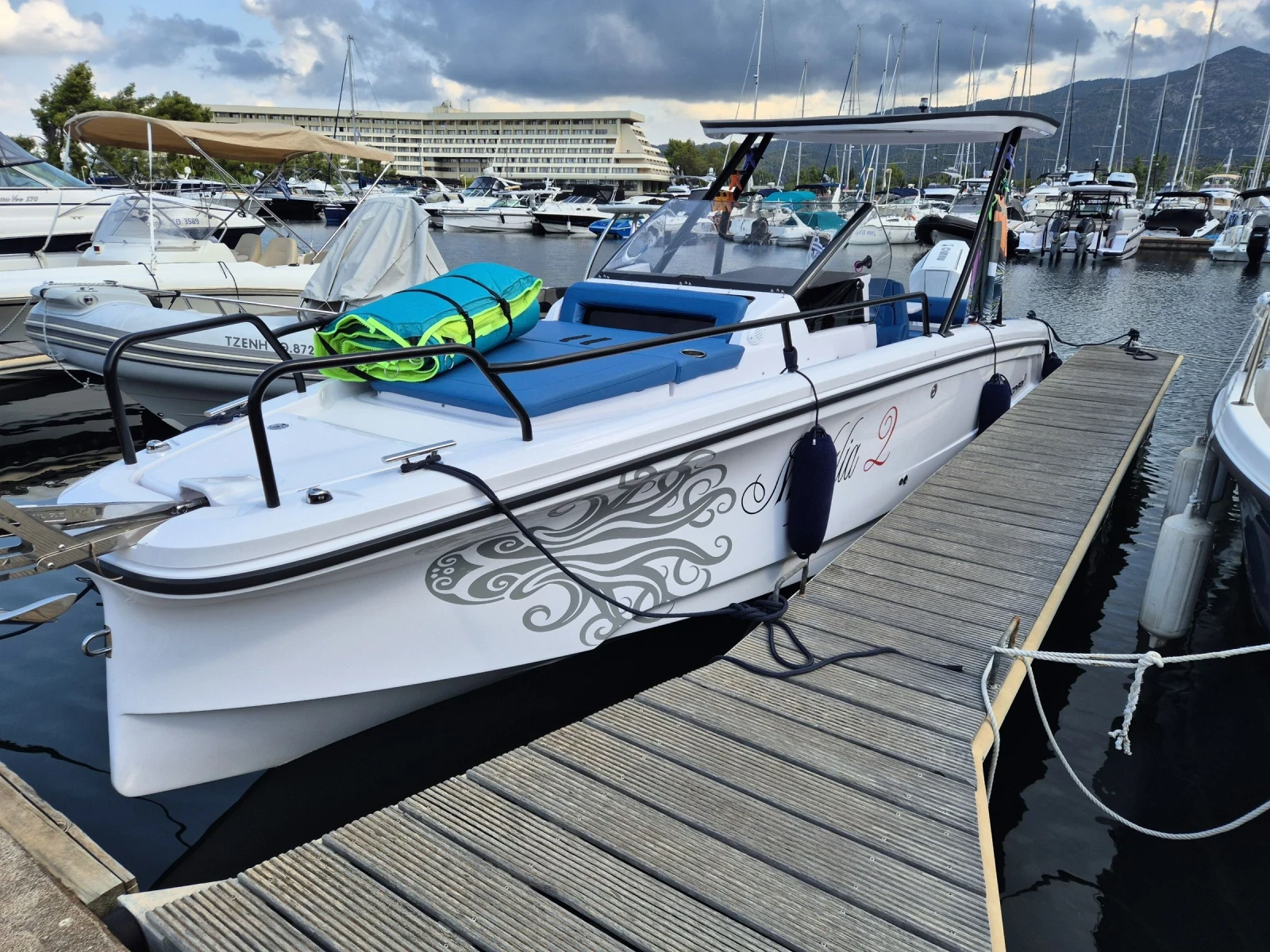   Axopar 25Top cross  | Mobile.bg   2