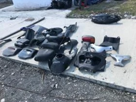 Части скутери Piaggio, снимка 4