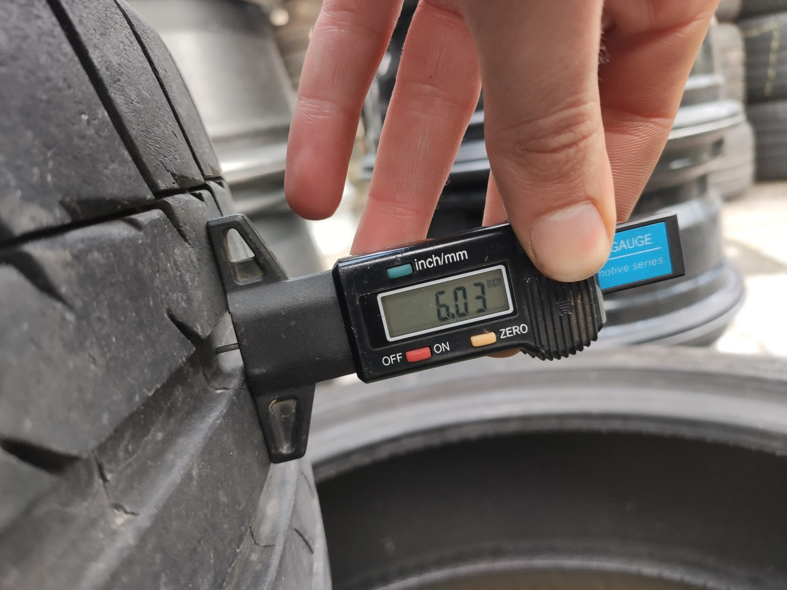  235/40R18 | Mobile.bg   6