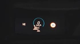 Mercedes-Benz E 350 W213 Mild Hybrid 2.0 4MATIC, снимка 11
