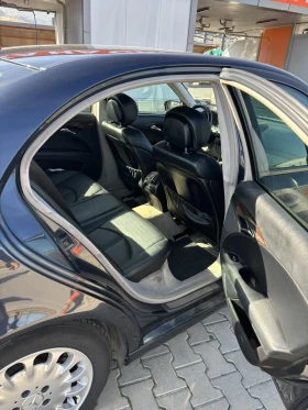 Mercedes-Benz E 220, снимка 9