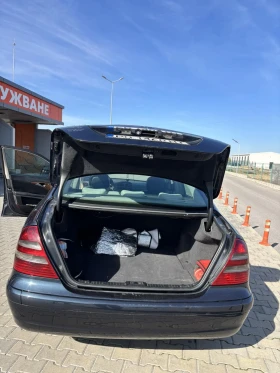 Mercedes-Benz E 220, снимка 10