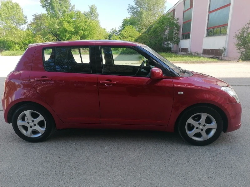 Suzuki Swift 1.3i 2007G, снимка 5 - Автомобили и джипове - 45493984