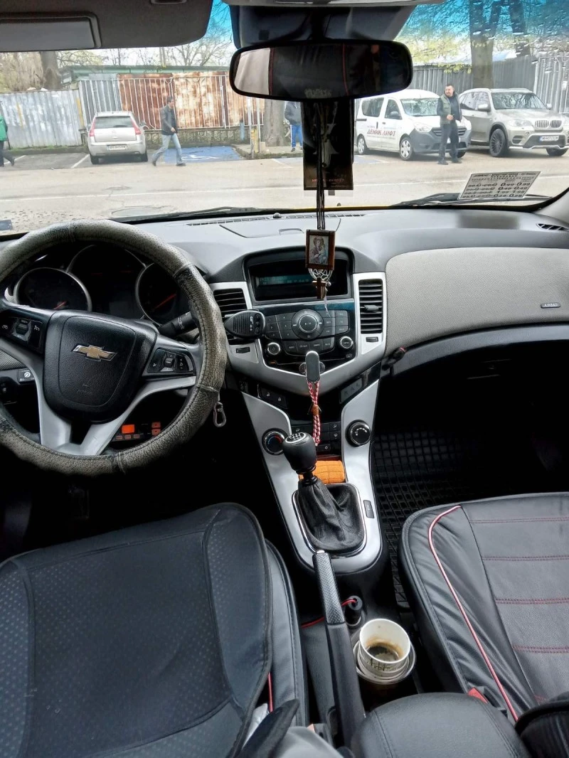 Chevrolet Cruze, снимка 5 - Автомобили и джипове - 47037893