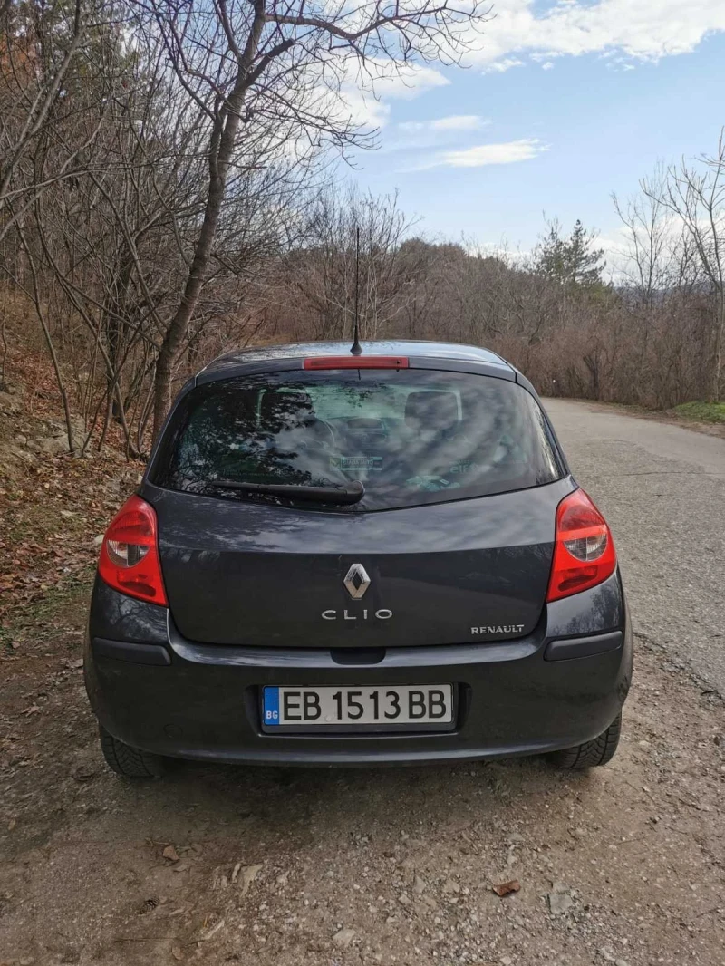 Renault Clio, снимка 2 - Автомобили и джипове - 47425054