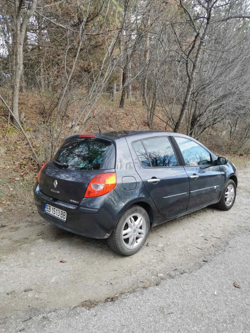 Renault Clio, снимка 3 - Автомобили и джипове - 47425054