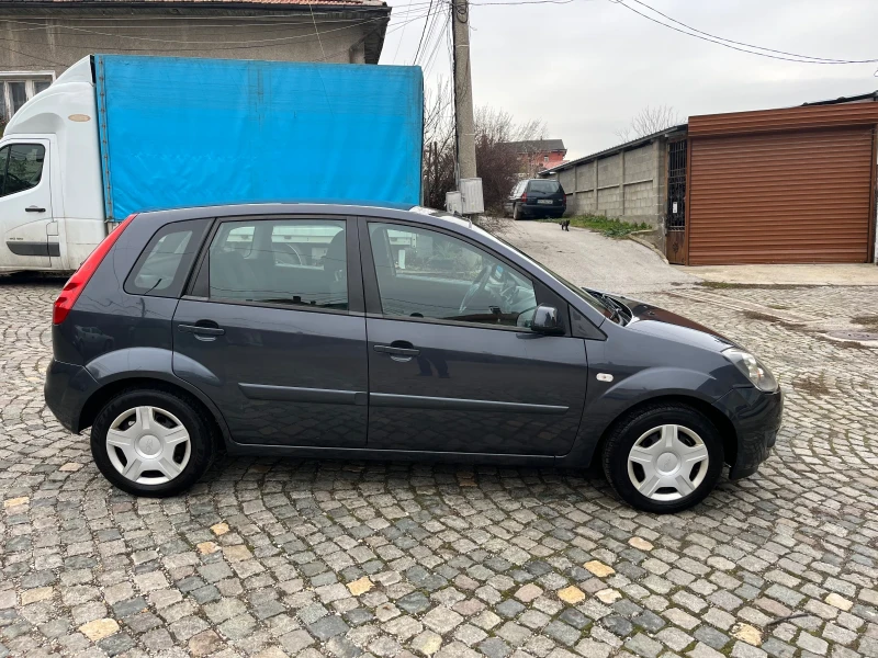 Ford Fiesta 1.4i* Климатроник, снимка 6 - Автомобили и джипове - 48590609