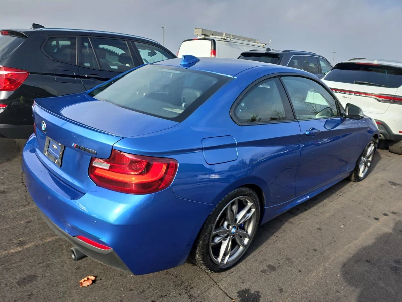 BMW 240 i Coupe xDrive * Carplay * Keyless * Подгрев B58, снимка 4 - Автомобили и джипове - 48688484