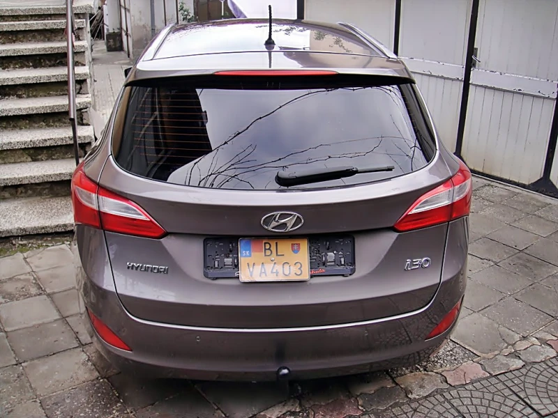 Hyundai I30 1.4 ГАЗ EURO 5, снимка 4 - Автомобили и джипове - 48725455