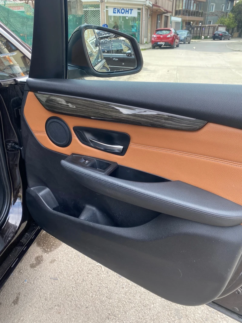 BMW 218 D, снимка 7 - Автомобили и джипове - 52145212