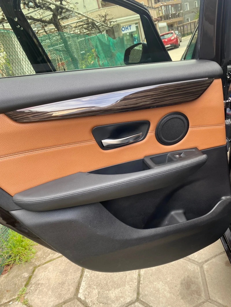 BMW 218 D, снимка 5 - Автомобили и джипове - 52145212