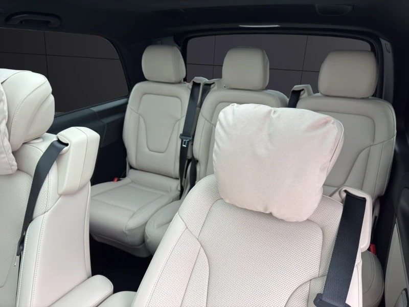 Mercedes-Benz V 300 d* LONG* AMG* EXCLUSIVE* PANO* BURMESTER* 360CAM* , снимка 17 - Автомобили и джипове - 51481989