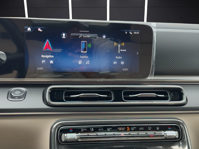 Mercedes-Benz V 300 d* LONG* AMG* EXCLUSIVE* PANO* BURMESTER* 360CAM* , снимка 12 - Автомобили и джипове - 51481989