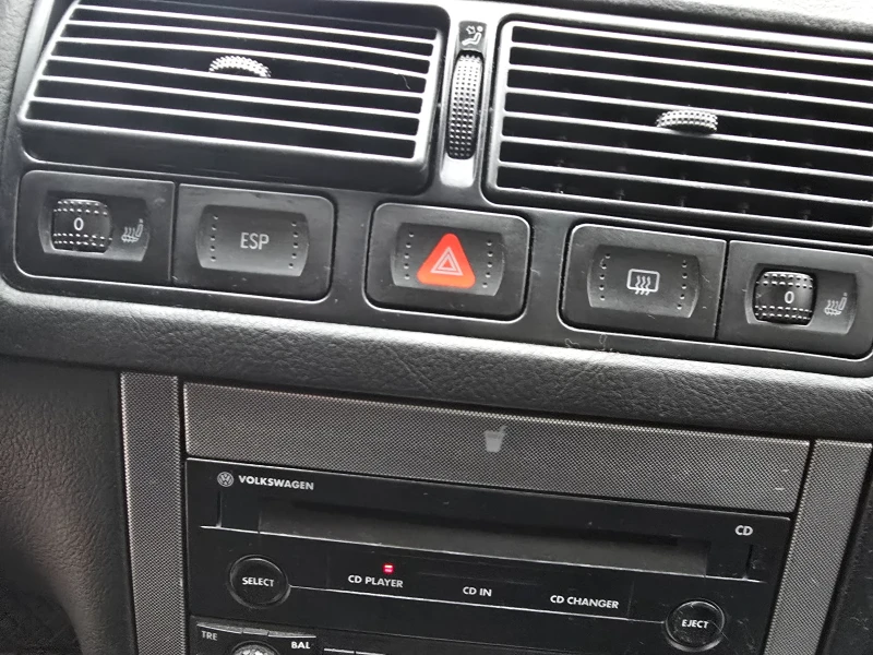 VW Golf 1.9 131 к.с, снимка 11 - Автомобили и джипове - 52921795