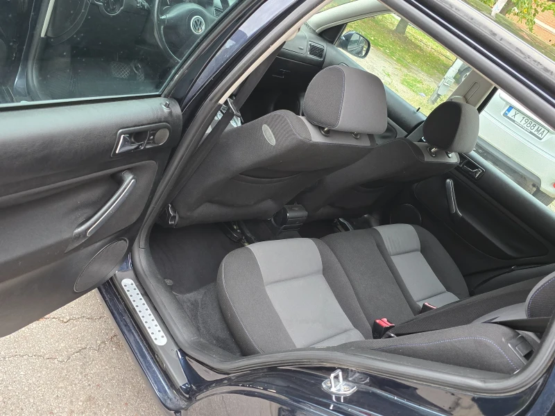 VW Golf 1.9 131 к.с, снимка 6 - Автомобили и джипове - 52921795