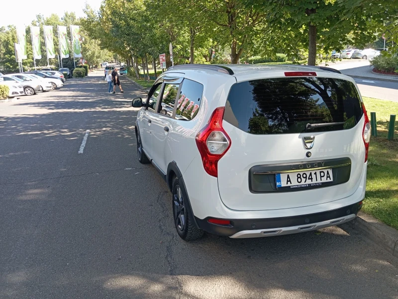 Dacia Lodgy 1.5dci.7m, снимка 6 - Автомобили и джипове - 52343590