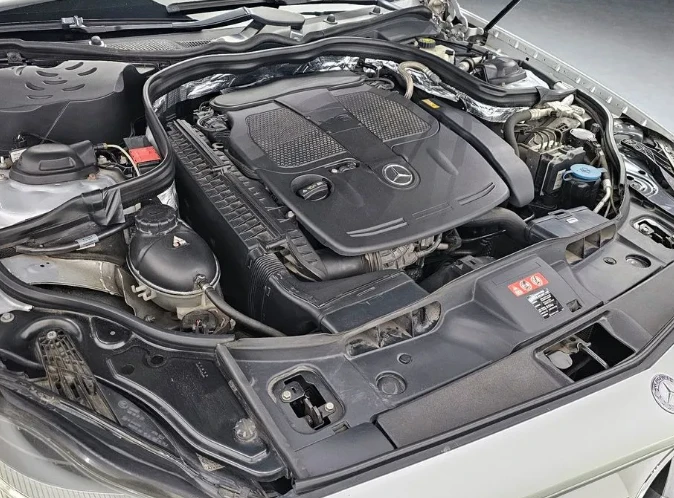 Mercedes-Benz CLS 350  - изображение 6